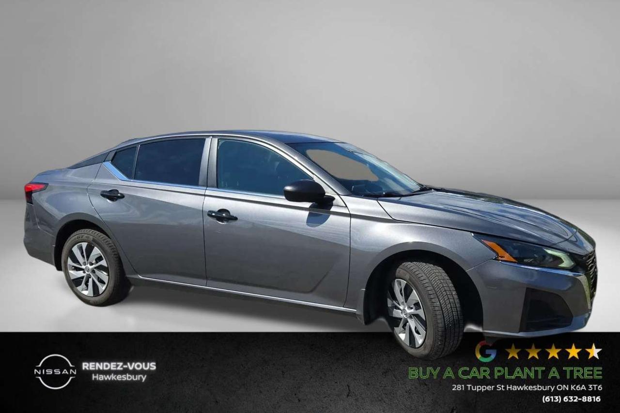 2024 Nissan Altima S Photo