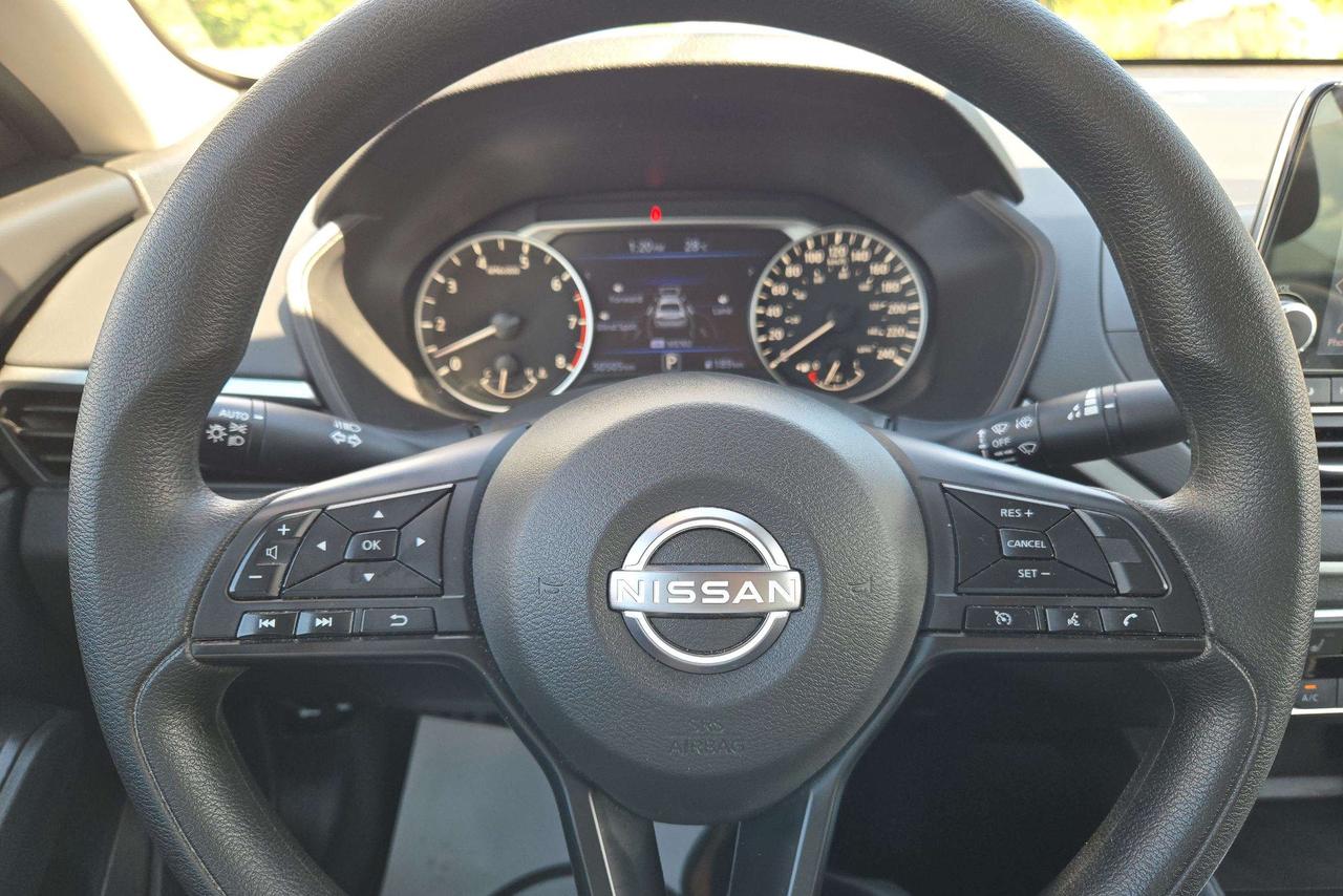 2024 Nissan Altima S Photo