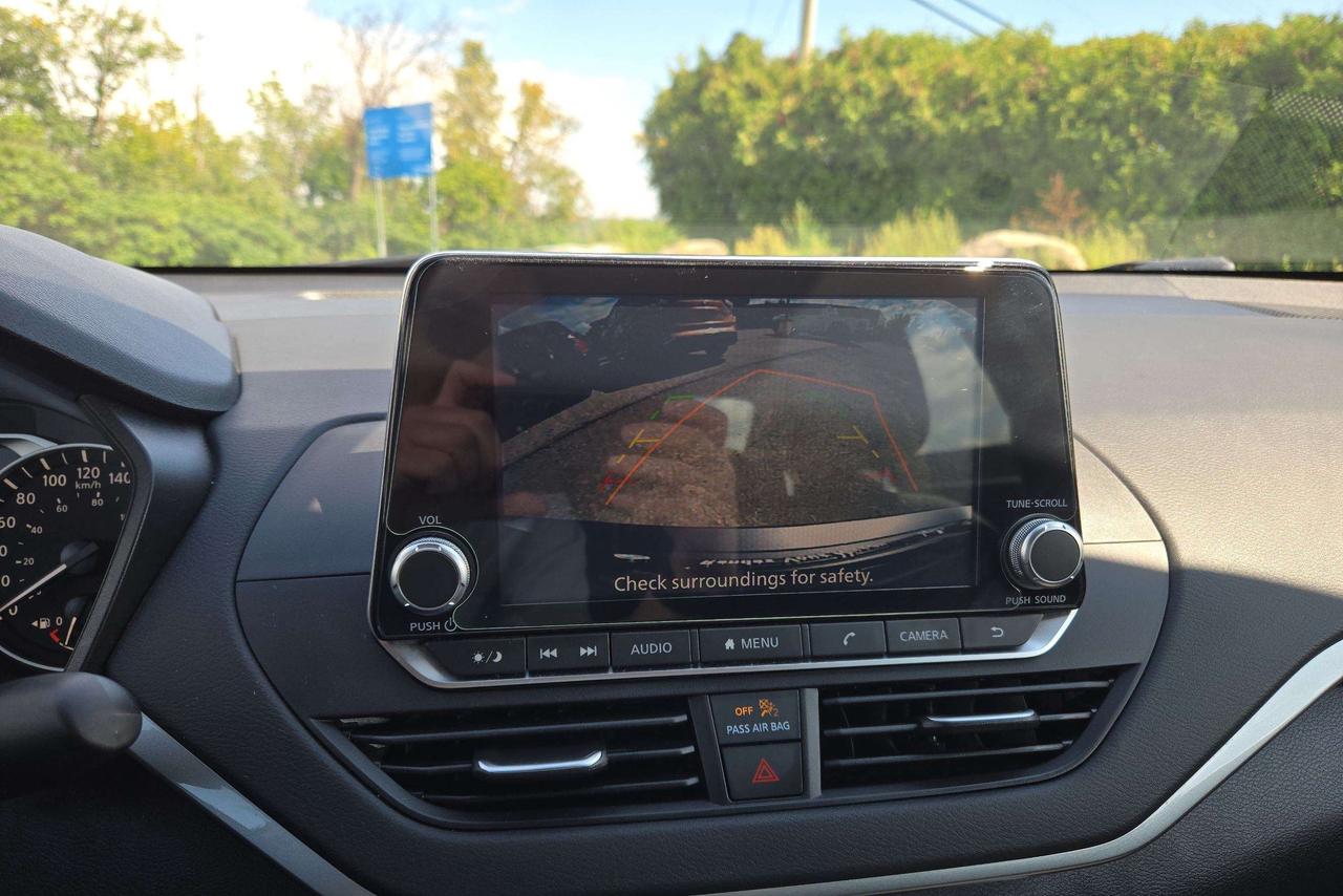 2024 Nissan Altima S Photo