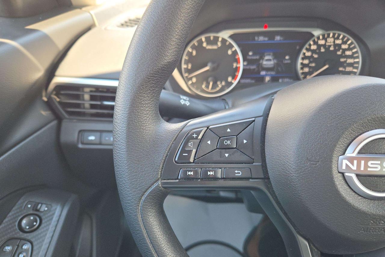 2024 Nissan Altima S Photo