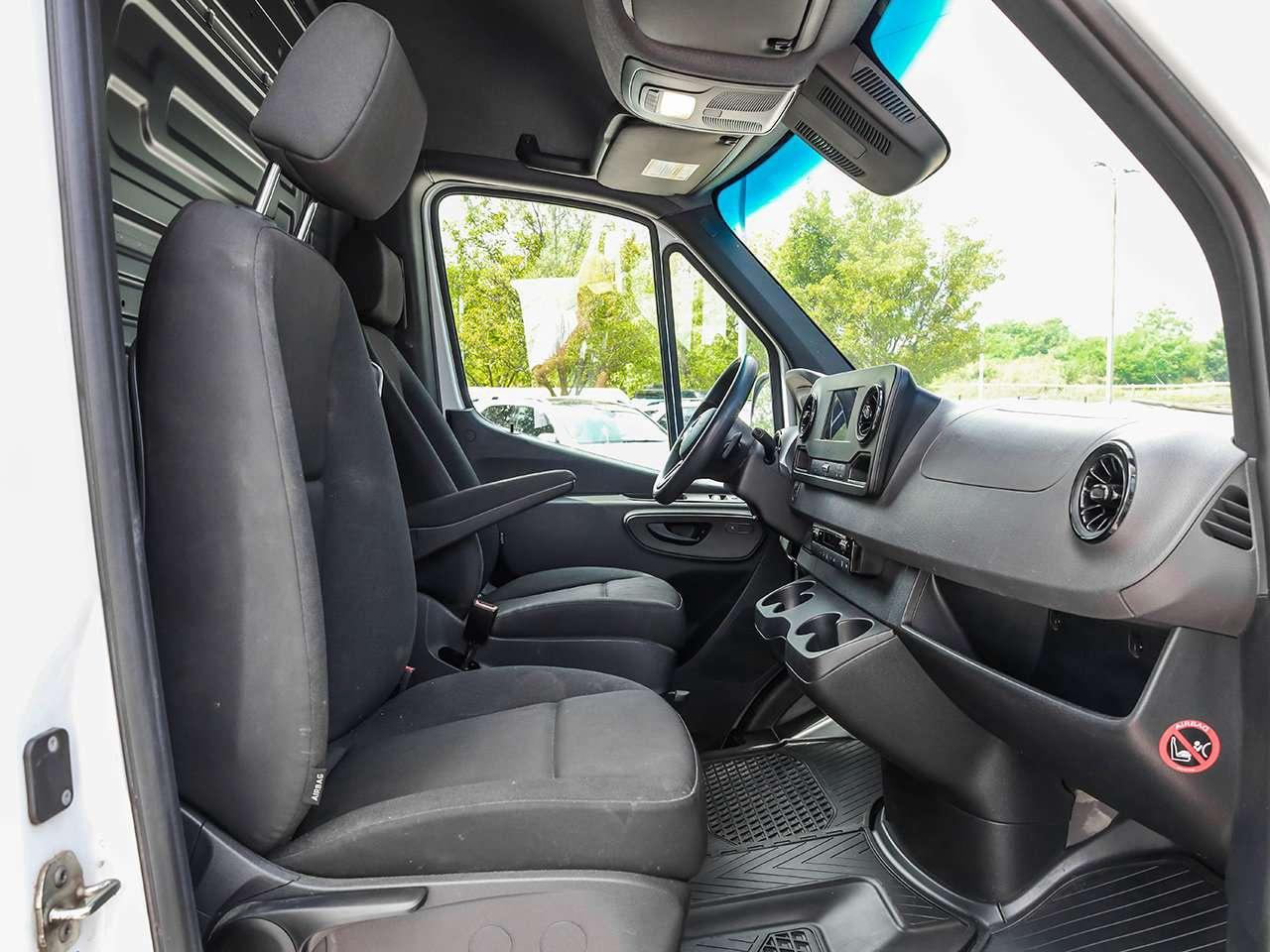 2024 Mercedes-Benz Sprinter 144 High Roof 4-Cyl Diesel Photo