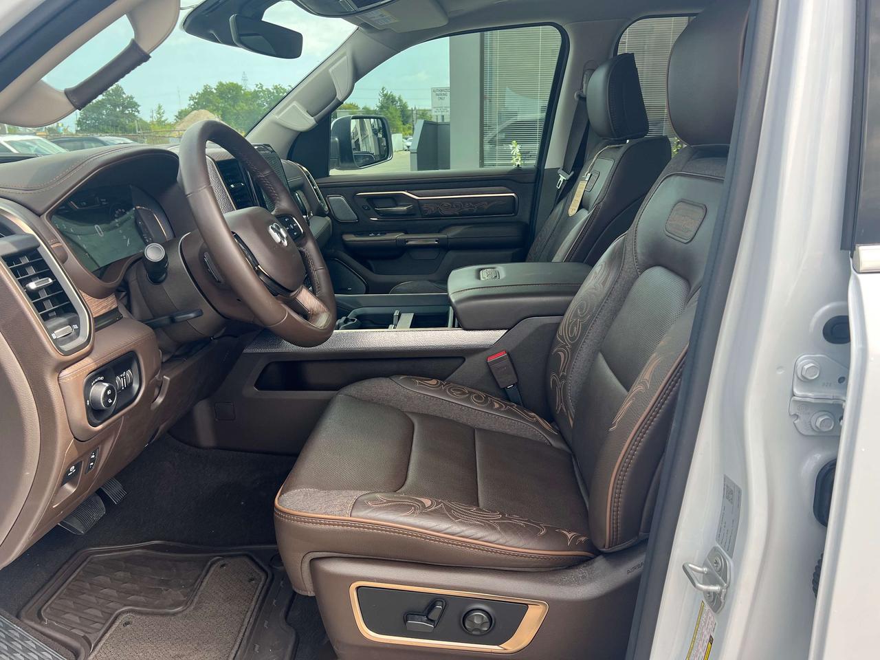2026 RAM 1500 Longhorn 5.7L HEMI *SUN *NAVI *MAX TOW *PWR STEPS Photo