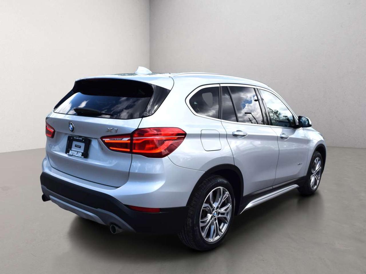 2016 BMW X1 xDrive28i Leather Back Up Camera Photo