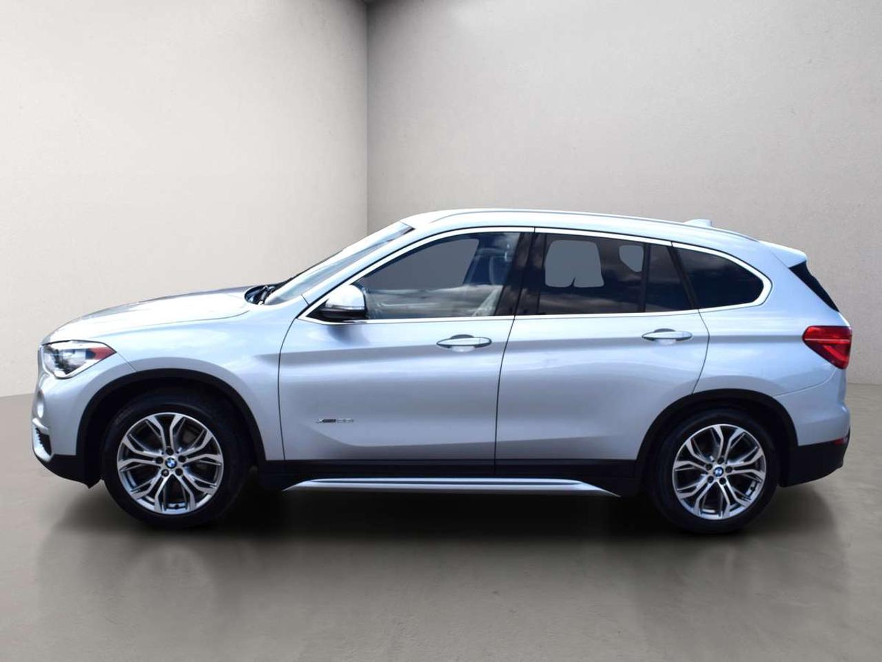 2016 BMW X1 xDrive28i Leather Back Up Camera Photo