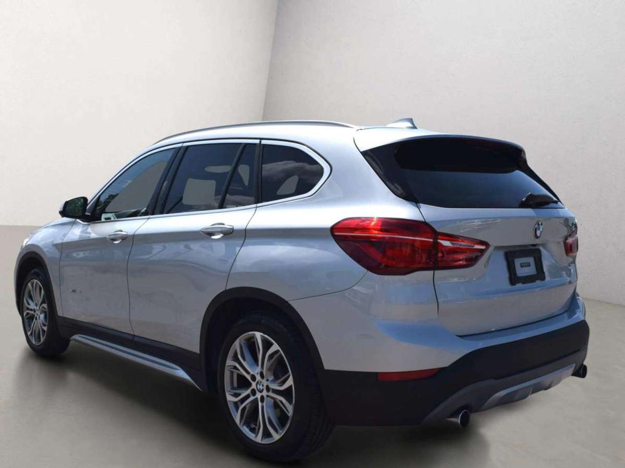 2018 BMW X1 xDrive28i Navi Panoramic Sunroof Photo