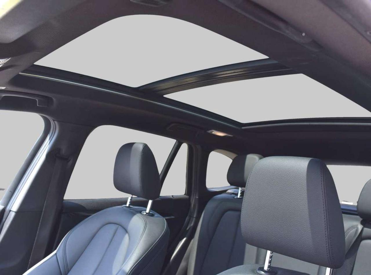 2018 BMW X1 xDrive28i Navi Panoramic Sunroof Photo