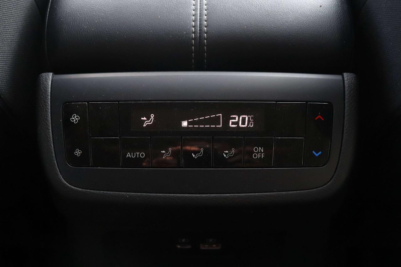 2024 Nissan Pathfinder SV NO ACCIDENTS CARPLAY REMOTE START HEATED SEATS Photo
