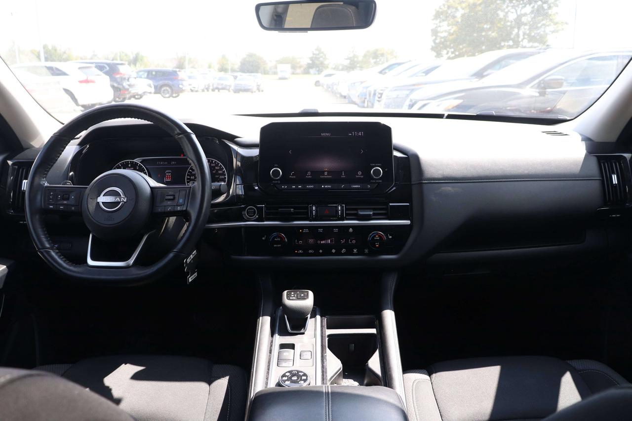 2024 Nissan Pathfinder SV NO ACCIDENTS CARPLAY REMOTE START HEATED SEATS Photo