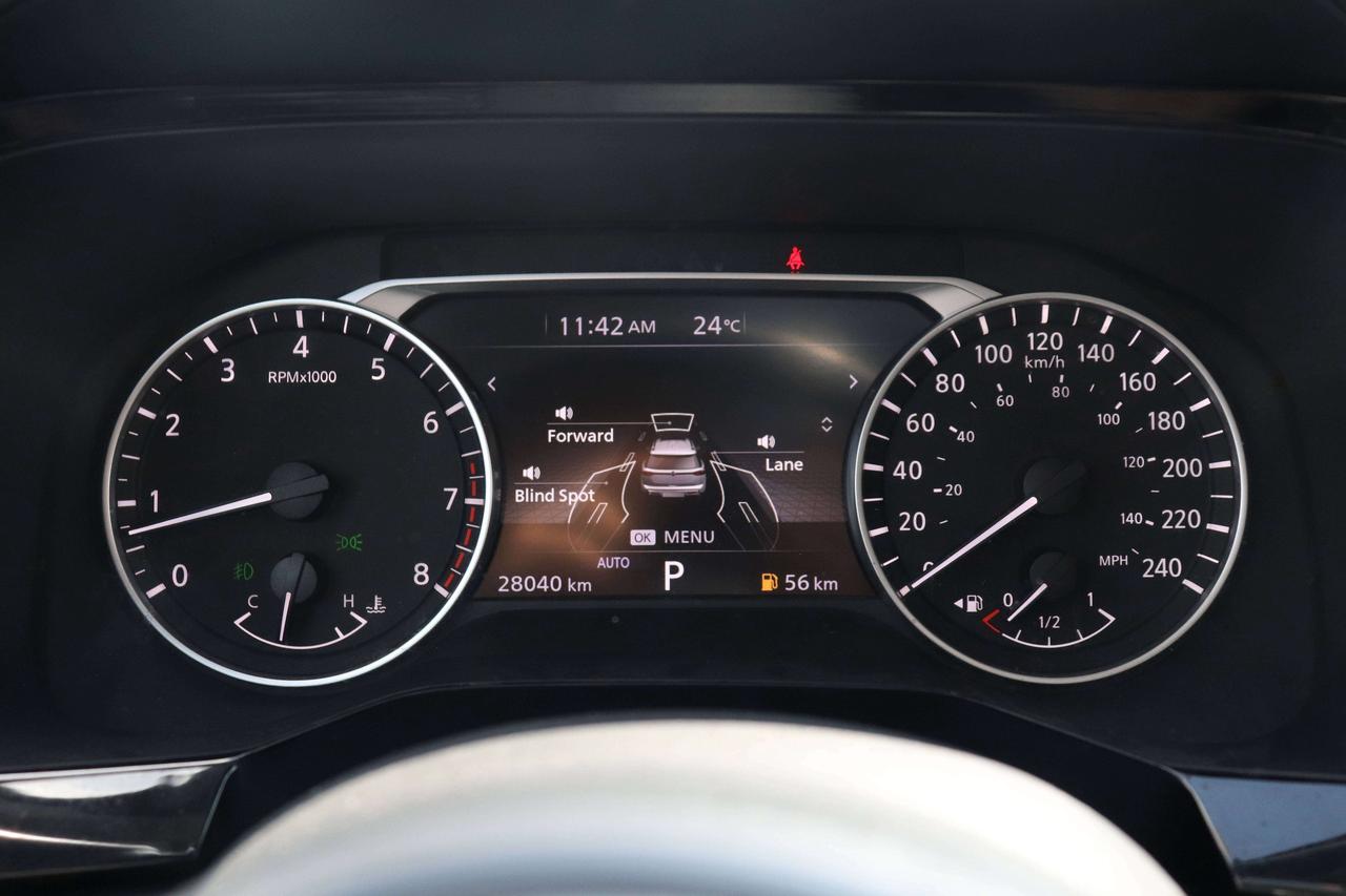 2024 Nissan Pathfinder SV NO ACCIDENTS CARPLAY REMOTE START HEATED SEATS Photo