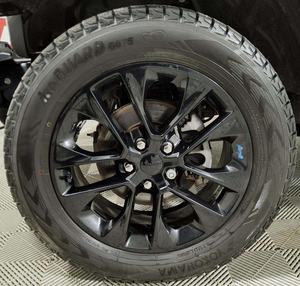 2022 Jeep Wrangler Sahara Photo