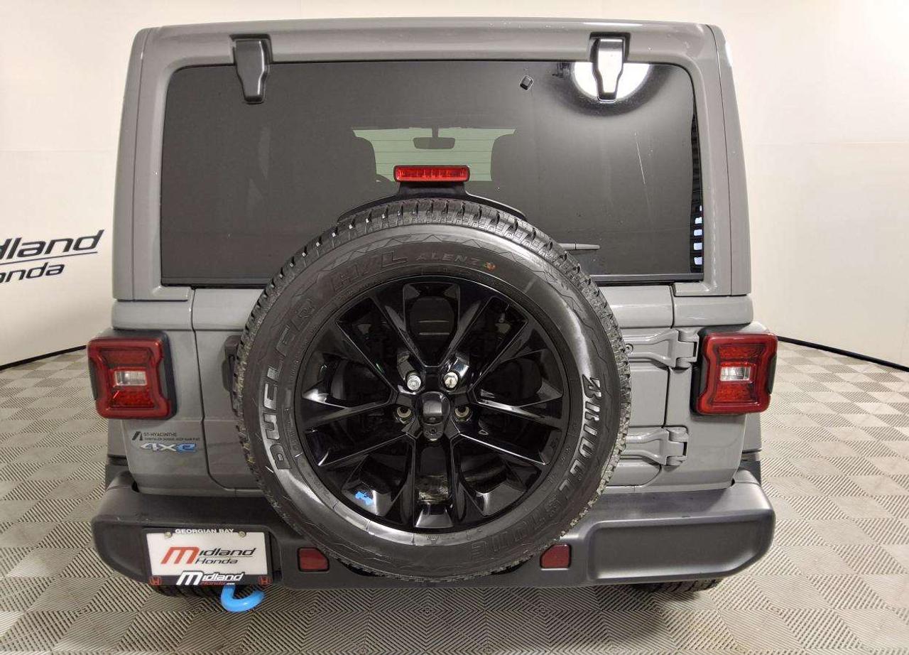 2022 Jeep Wrangler Sahara Photo
