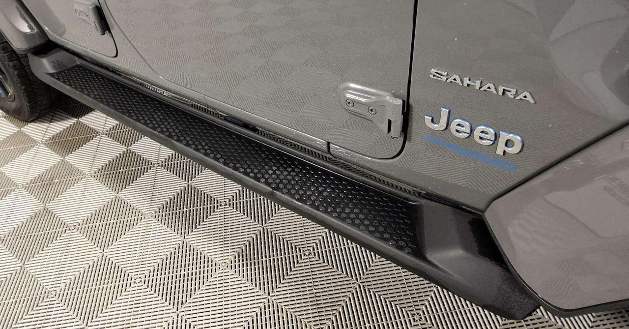 2022 Jeep Wrangler Sahara Photo