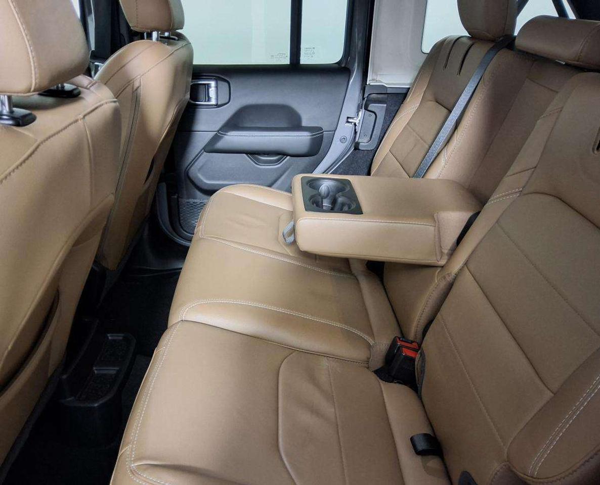 2022 Jeep Wrangler Sahara Photo