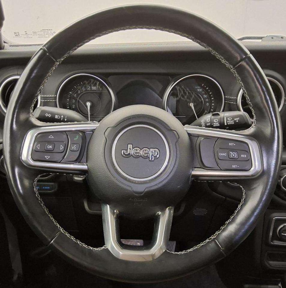 2022 Jeep Wrangler Sahara Photo