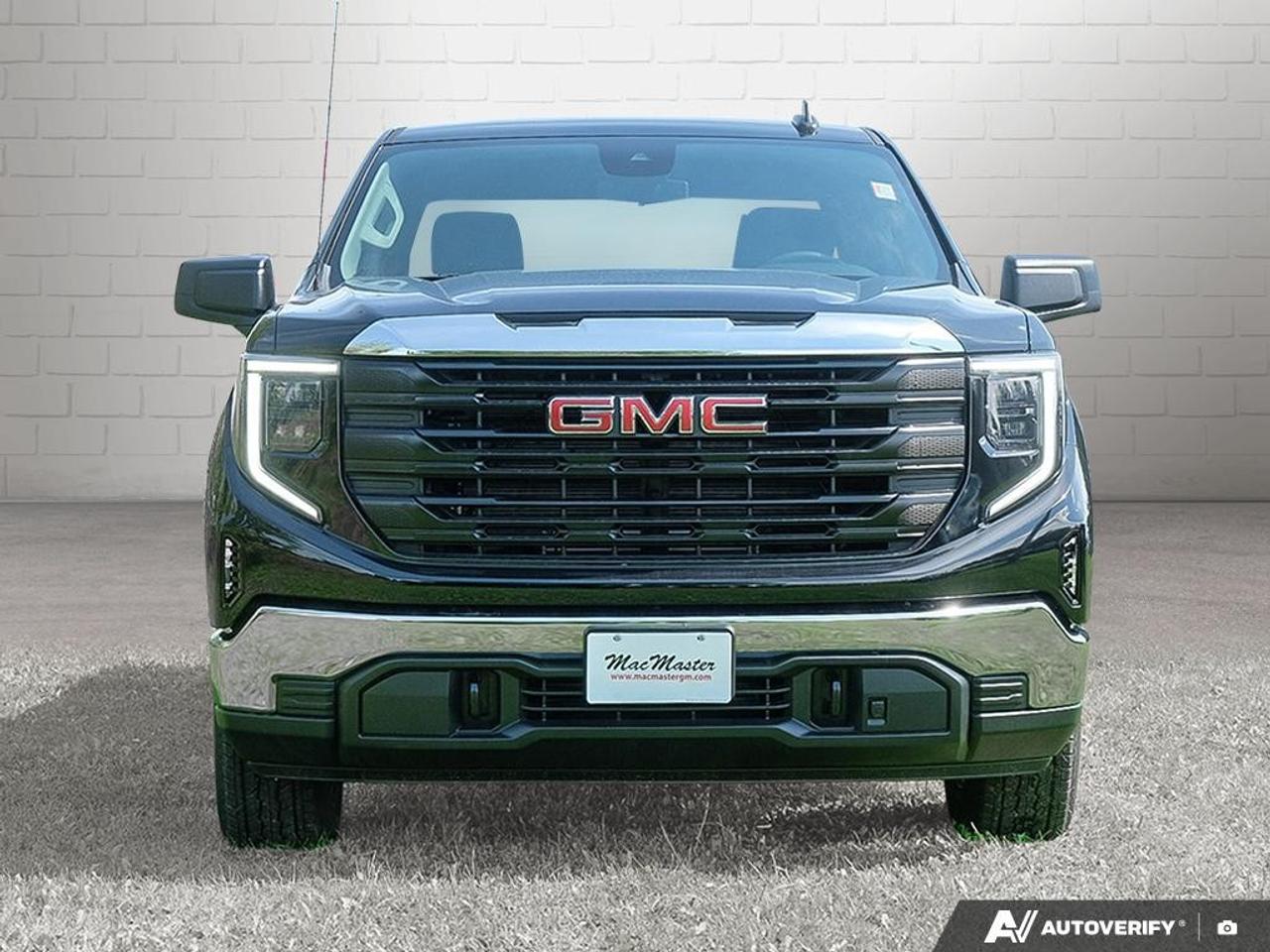 2026 GMC Sierra 1500 Crew Cab Short Box 4-Wheel Drive Pro Photo