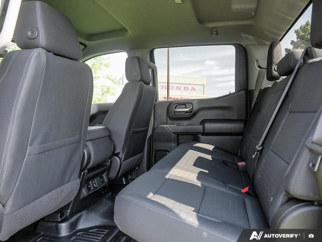 2026 GMC Sierra 1500 Crew Cab Short Box 4-Wheel Drive Pro Photo