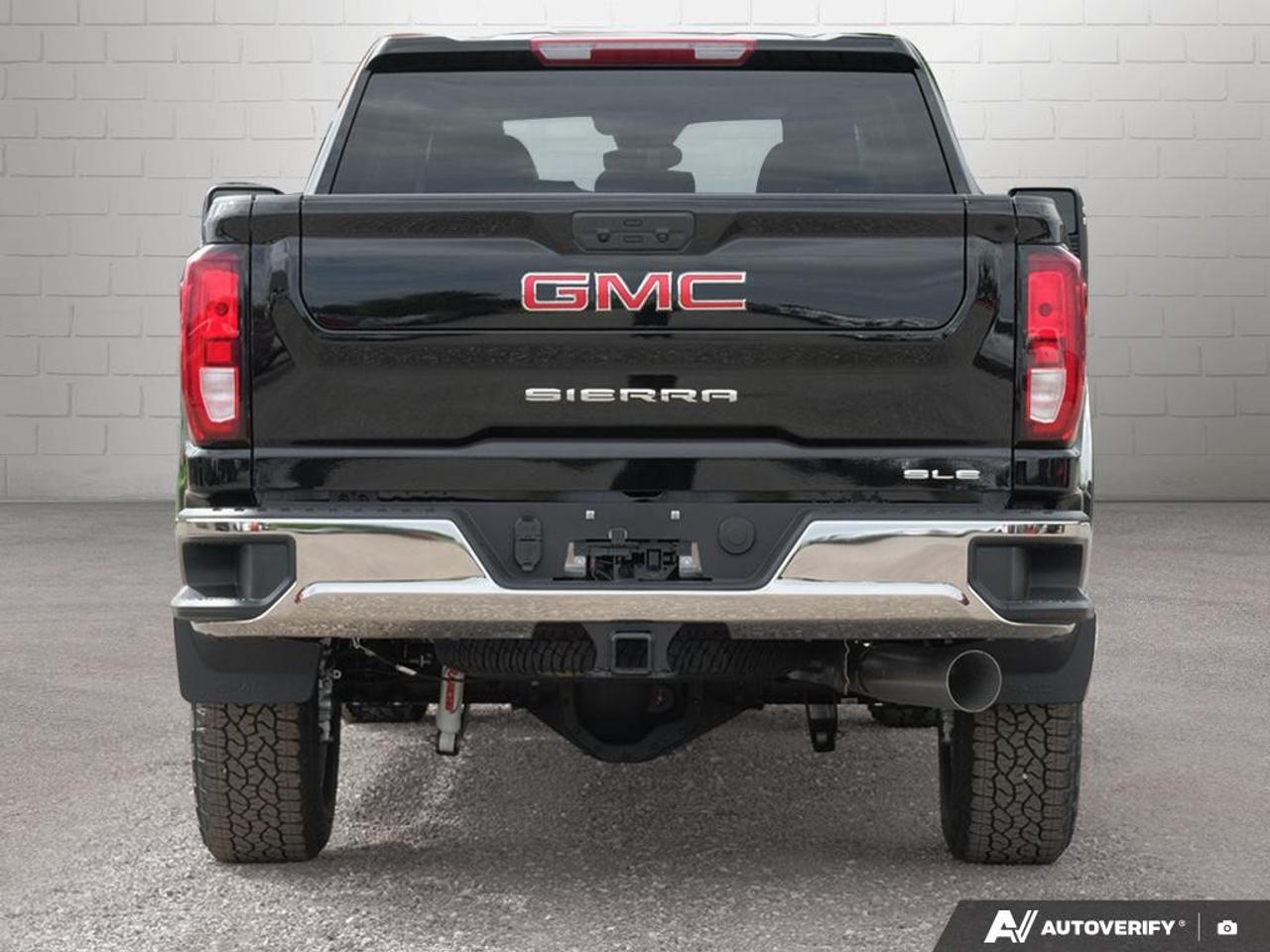2026 GMC SIERRA 2500HD Crew Cab Standard Box 4-Wheel Drive SLE Photo