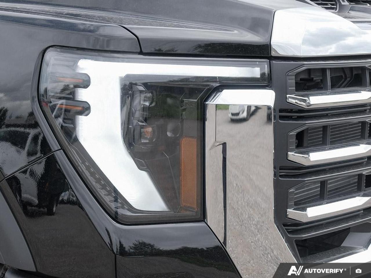 2026 GMC SIERRA 2500HD Crew Cab Standard Box 4-Wheel Drive SLE Photo