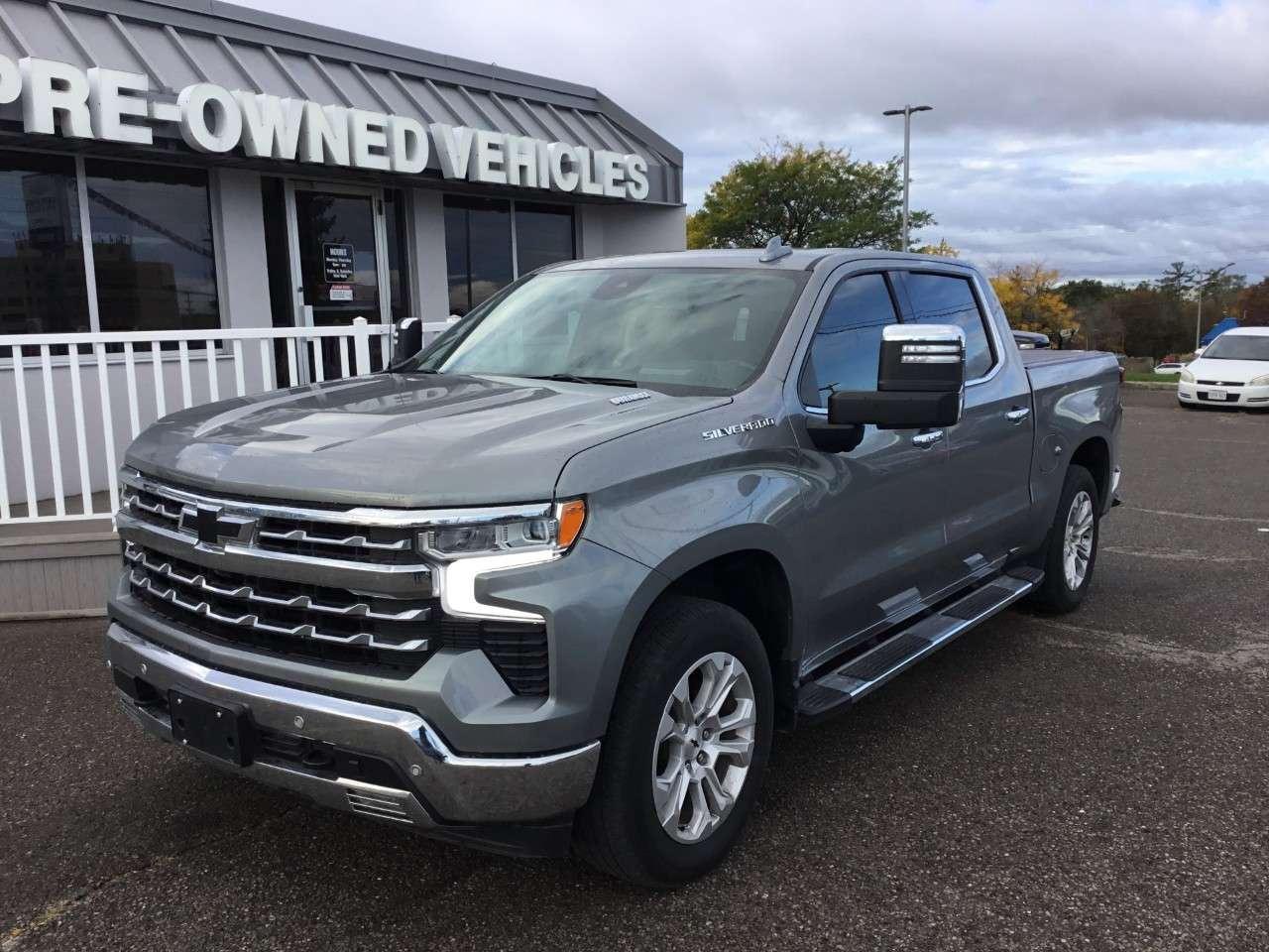 2023 Chevrolet Silverado 1500 Crew Cab Short Box 4-Wheel Drive LTZ Photo