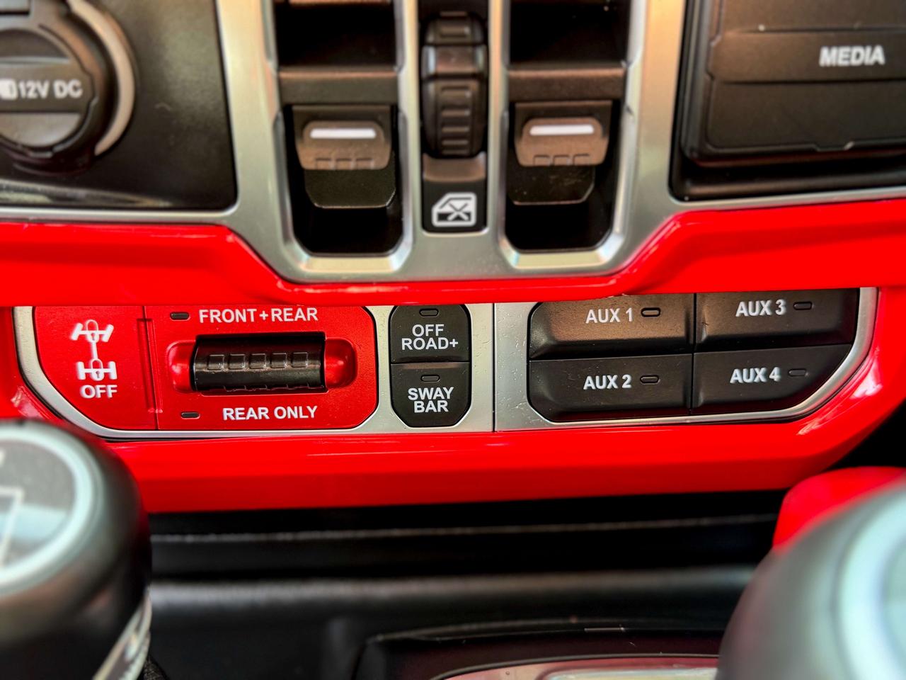 2021 Jeep Wrangler Rubicon/HARDTOP/NAVI/CAMERA/BSM/REMOTE/3.6L/4X4 Photo