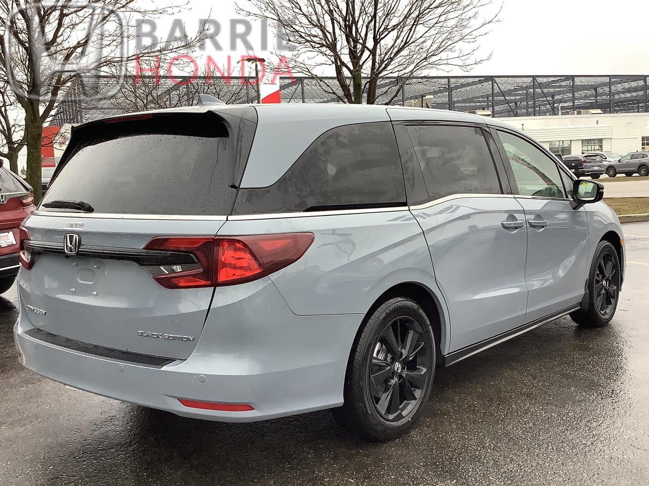 2027 Honda Odyssey Black Edition Passenger Van Photo