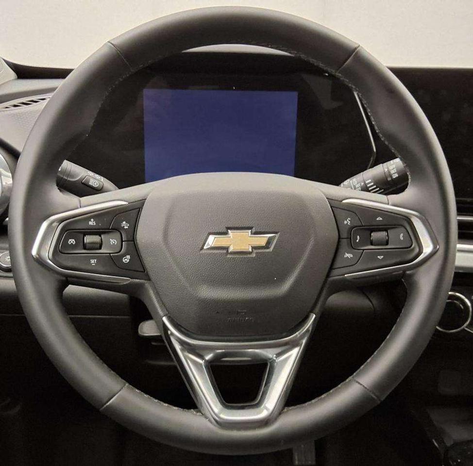 2025 Chevrolet Trax LT Photo