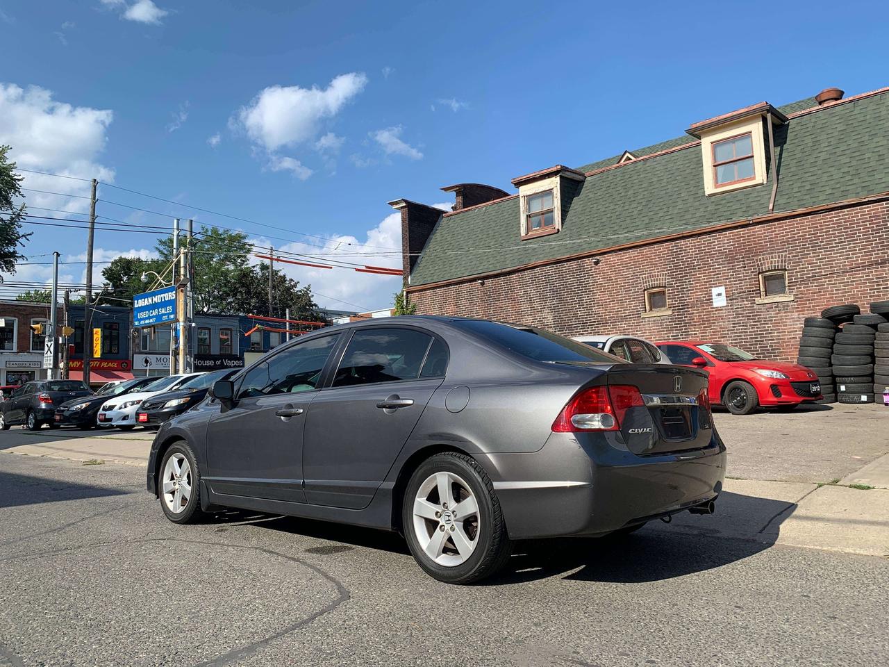 2011 Honda Civic SE Photo