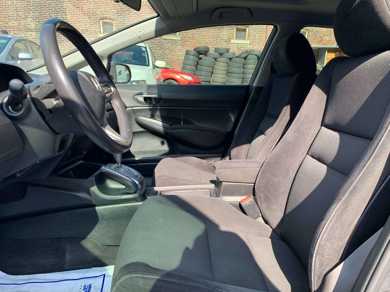 2011 Honda Civic SE Photo