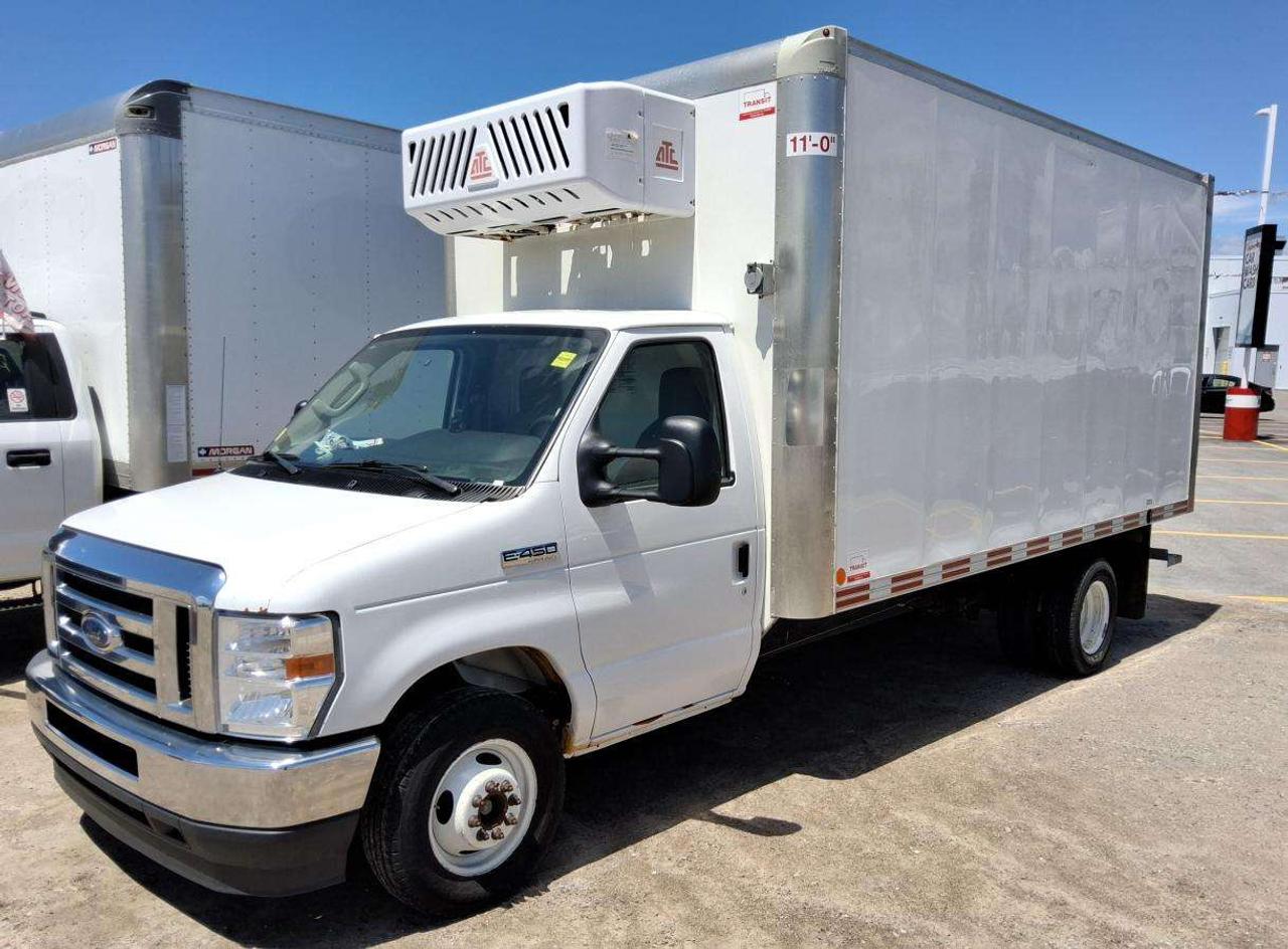 2022 Ford E-Series BASE Photo0