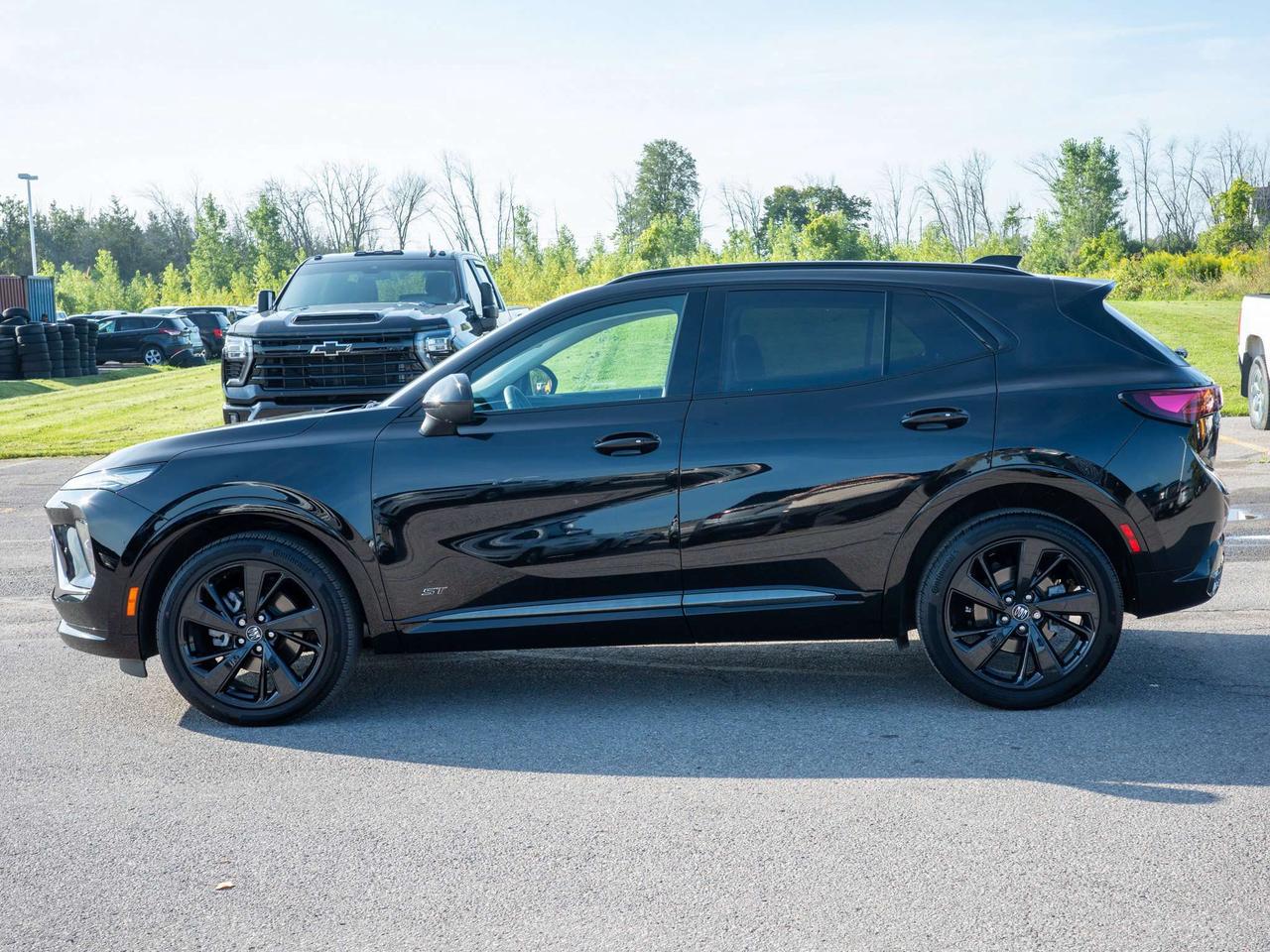 2026 Buick Envision Sport Touring - Leather Steering Wheel Photo