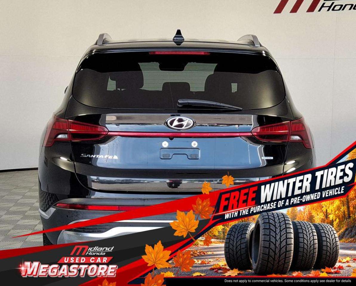 2023 Hyundai Santa Fe Preferred Photo