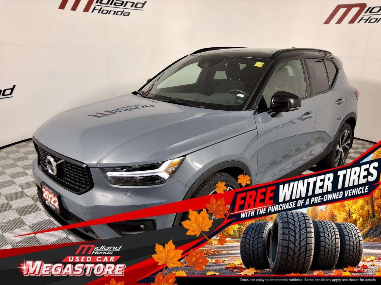 2022 Volvo XC40 R-Design Photo0