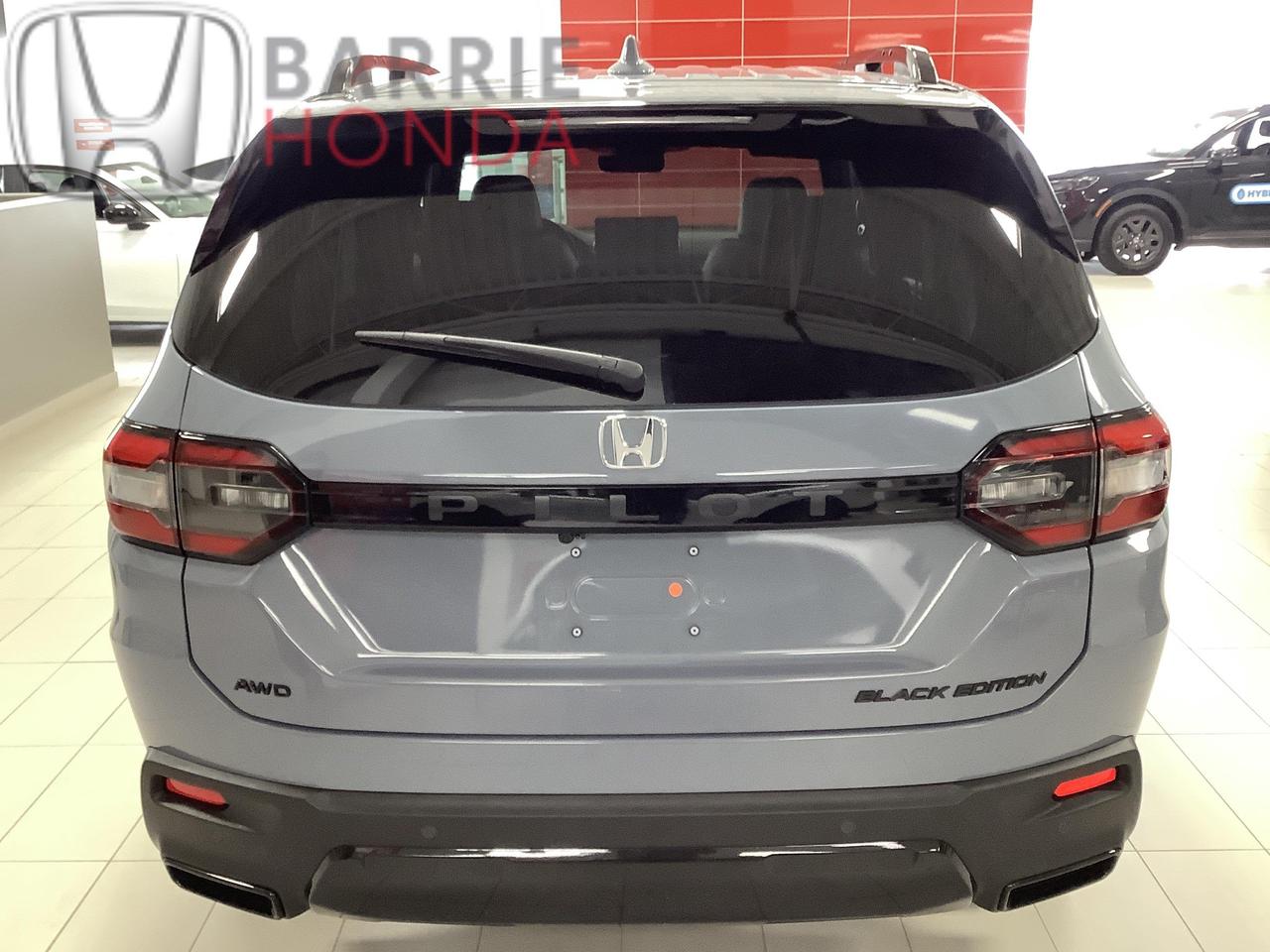 2026 Honda Pilot Black Edition 4dr All-Wheel Drive Photo