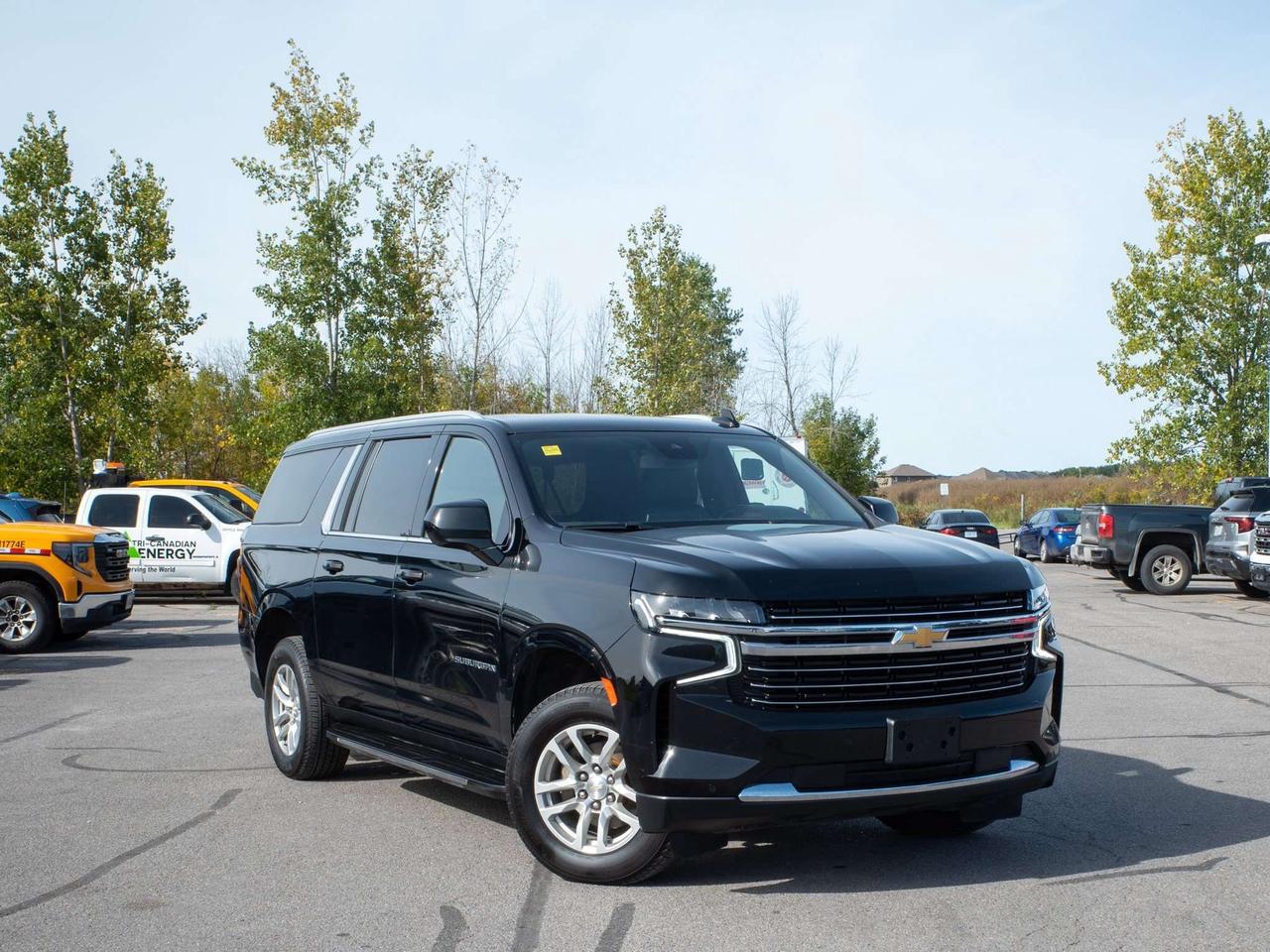2023 Chevrolet Suburban LT - Garage Door Opener   Four Wheel Drive Photo1