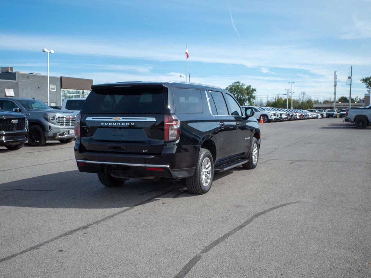 2023 Chevrolet Suburban LT - Garage Door Opener   Four Wheel Drive Photo