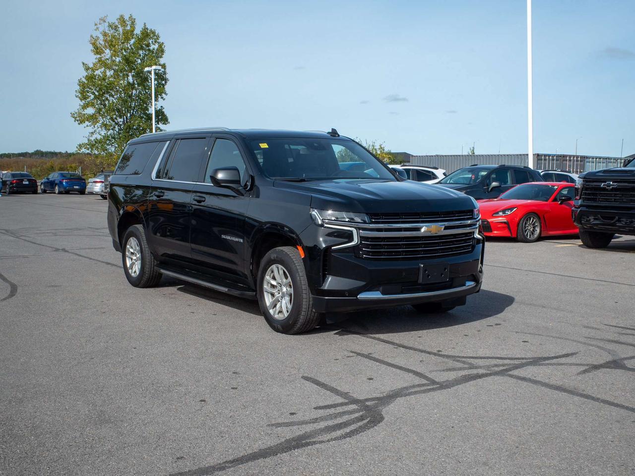 2023 Chevrolet Suburban LT - Garage Door Opener   Four Wheel Drive Photo