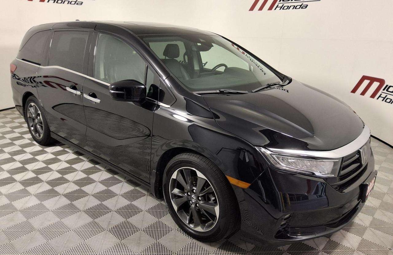 2022 Honda Odyssey Touring Photo