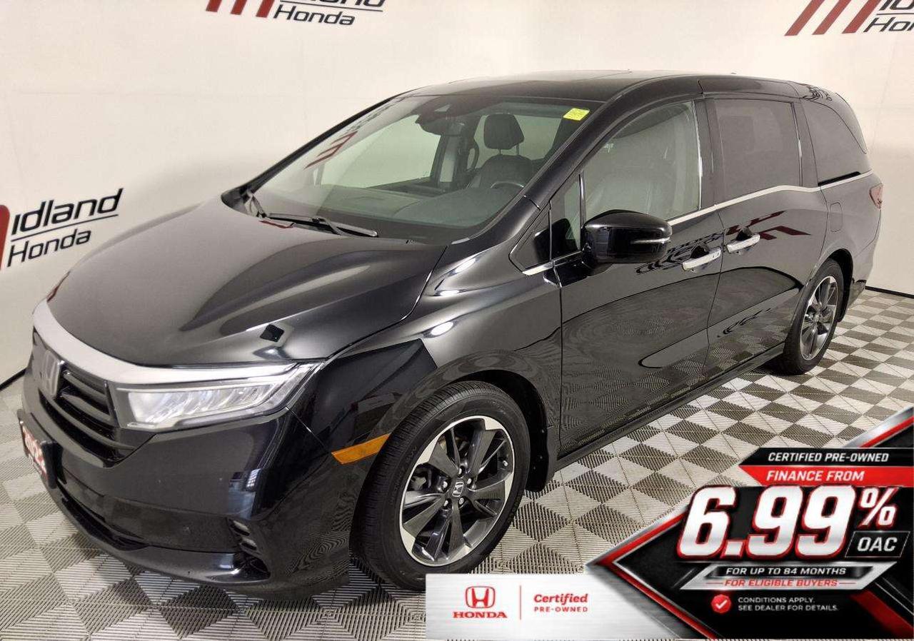 2022 Honda Odyssey Touring Photo0