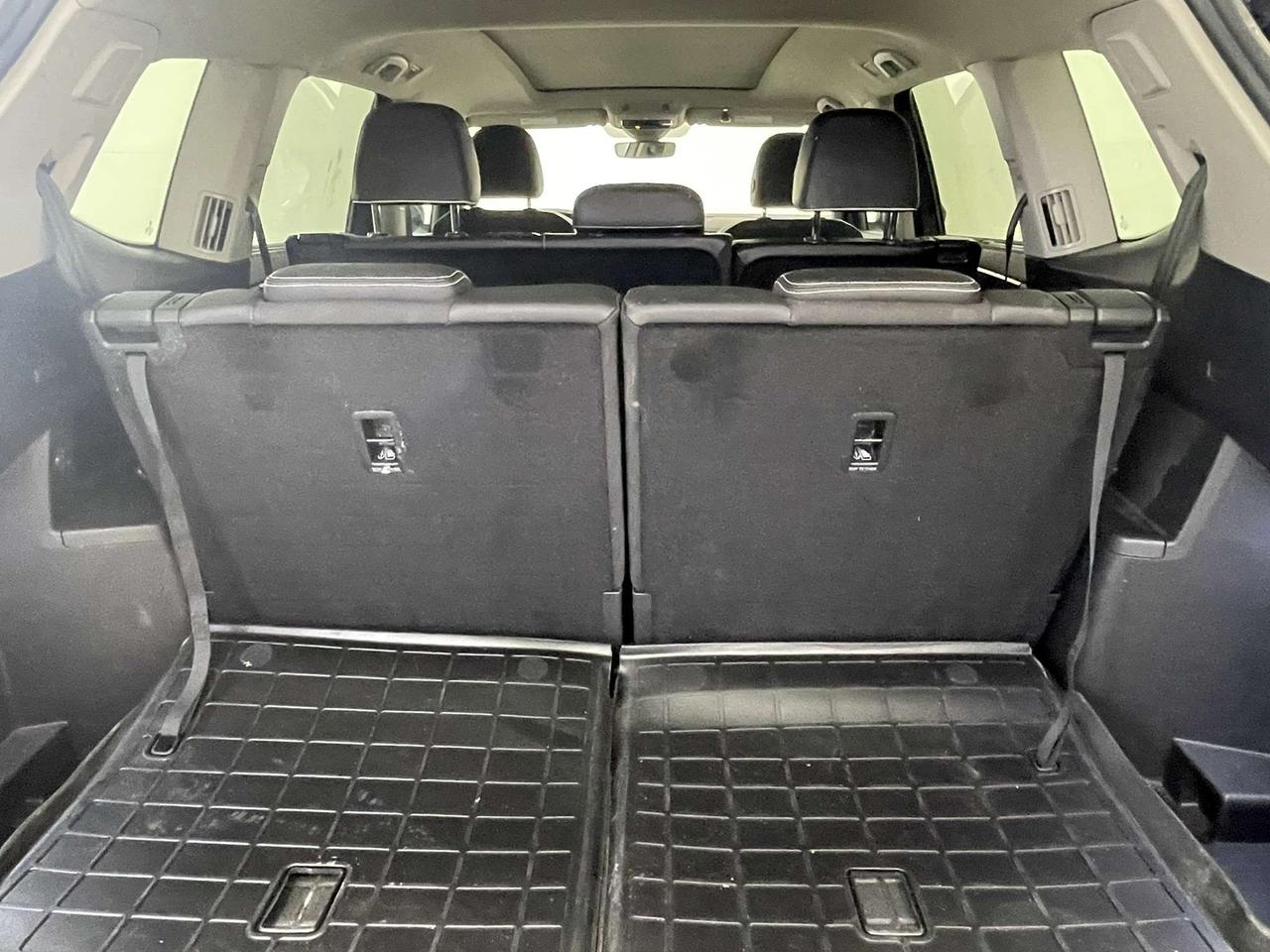 2024 Volkswagen Atlas EXECLINE Photo