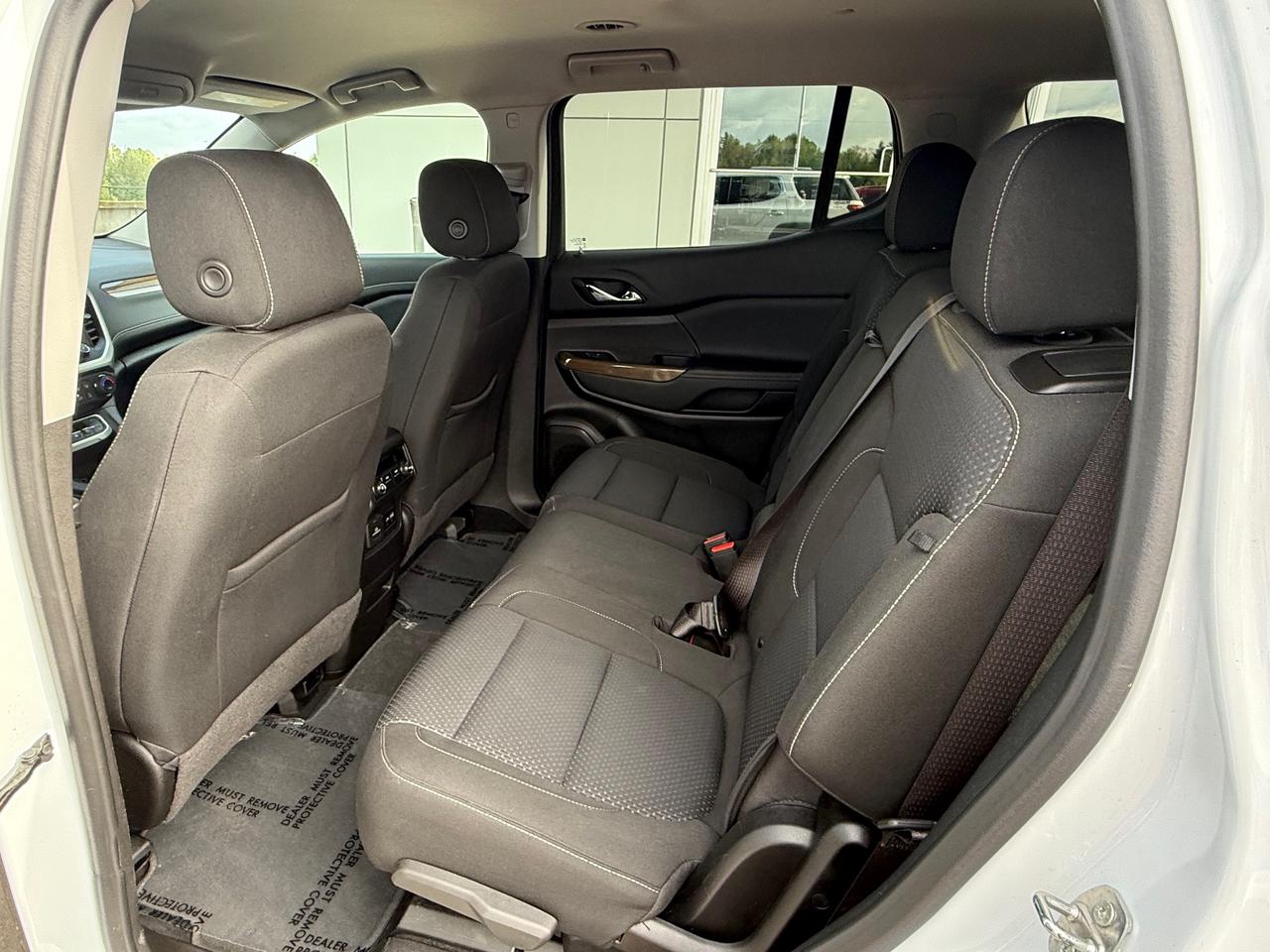 2022 GMC Acadia SLE All-wheel Drive Photo