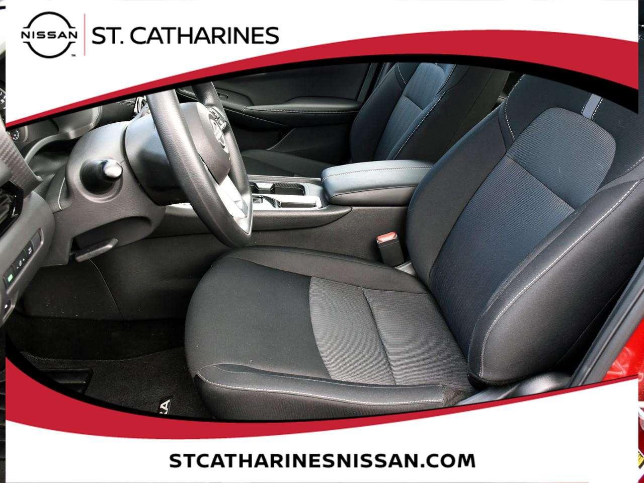 2024 Nissan Sentra SV Photo