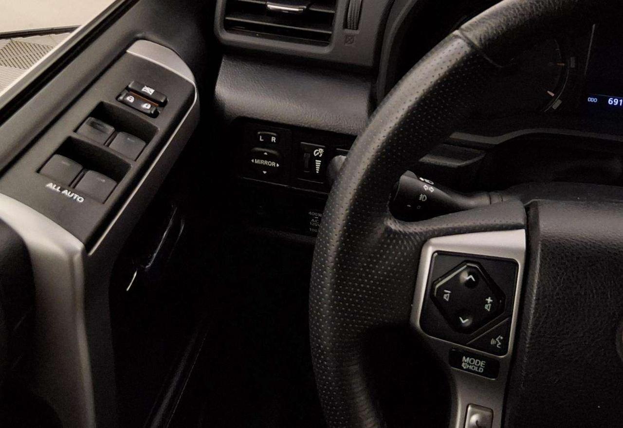 2020 Toyota 4Runner BASE Photo