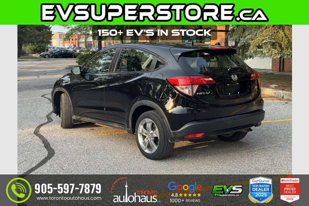 2017 Honda HR-V LX/AWD/NO ACCIDENTS Photo