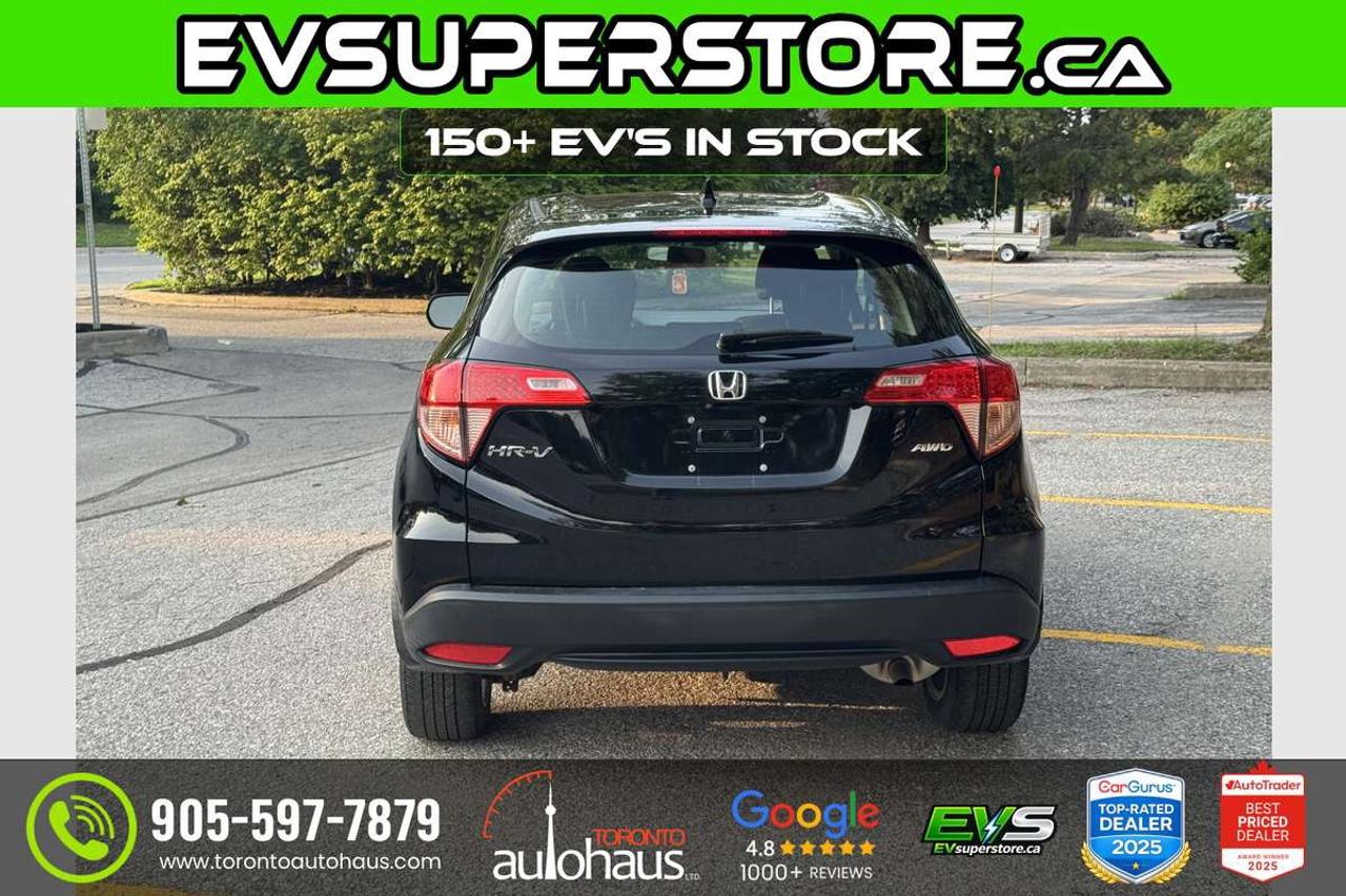 2017 Honda HR-V LX/AWD/NO ACCIDENTS Photo