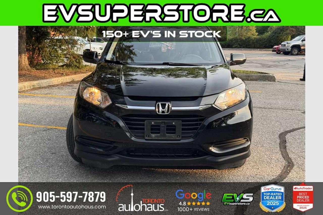 2017 Honda HR-V LX/AWD/NO ACCIDENTS Photo