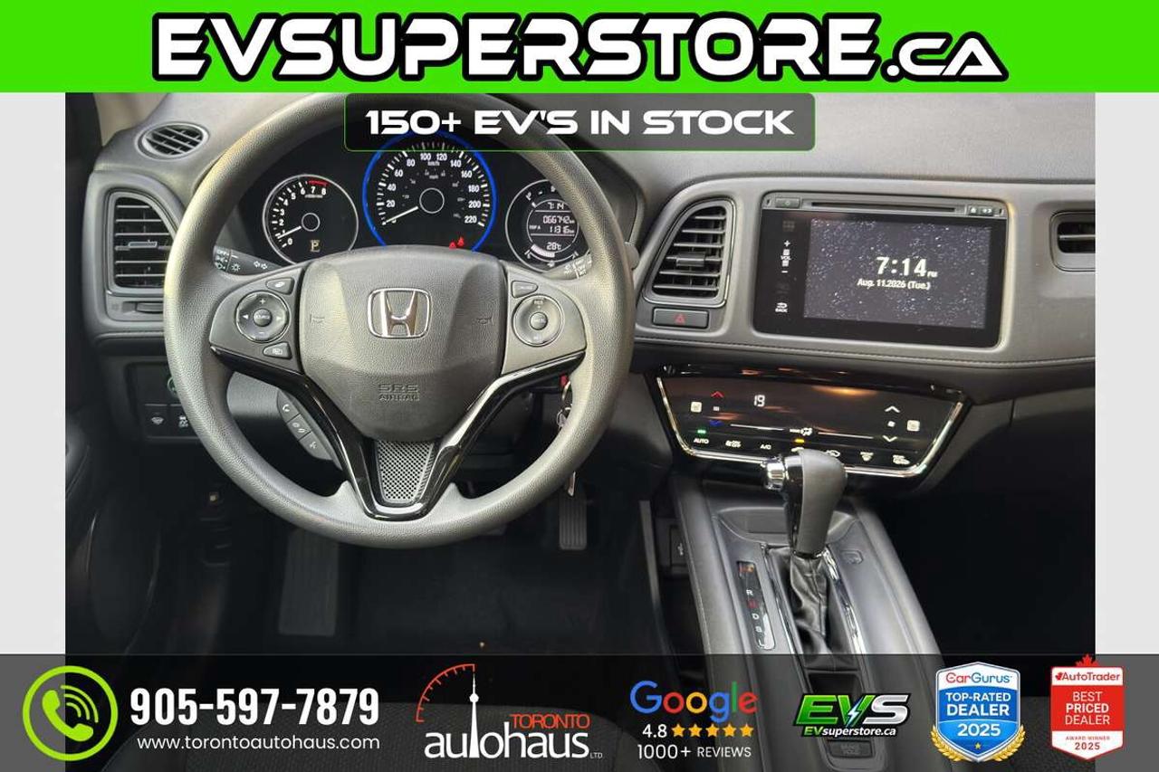2017 Honda HR-V LX/AWD/NO ACCIDENTS Photo