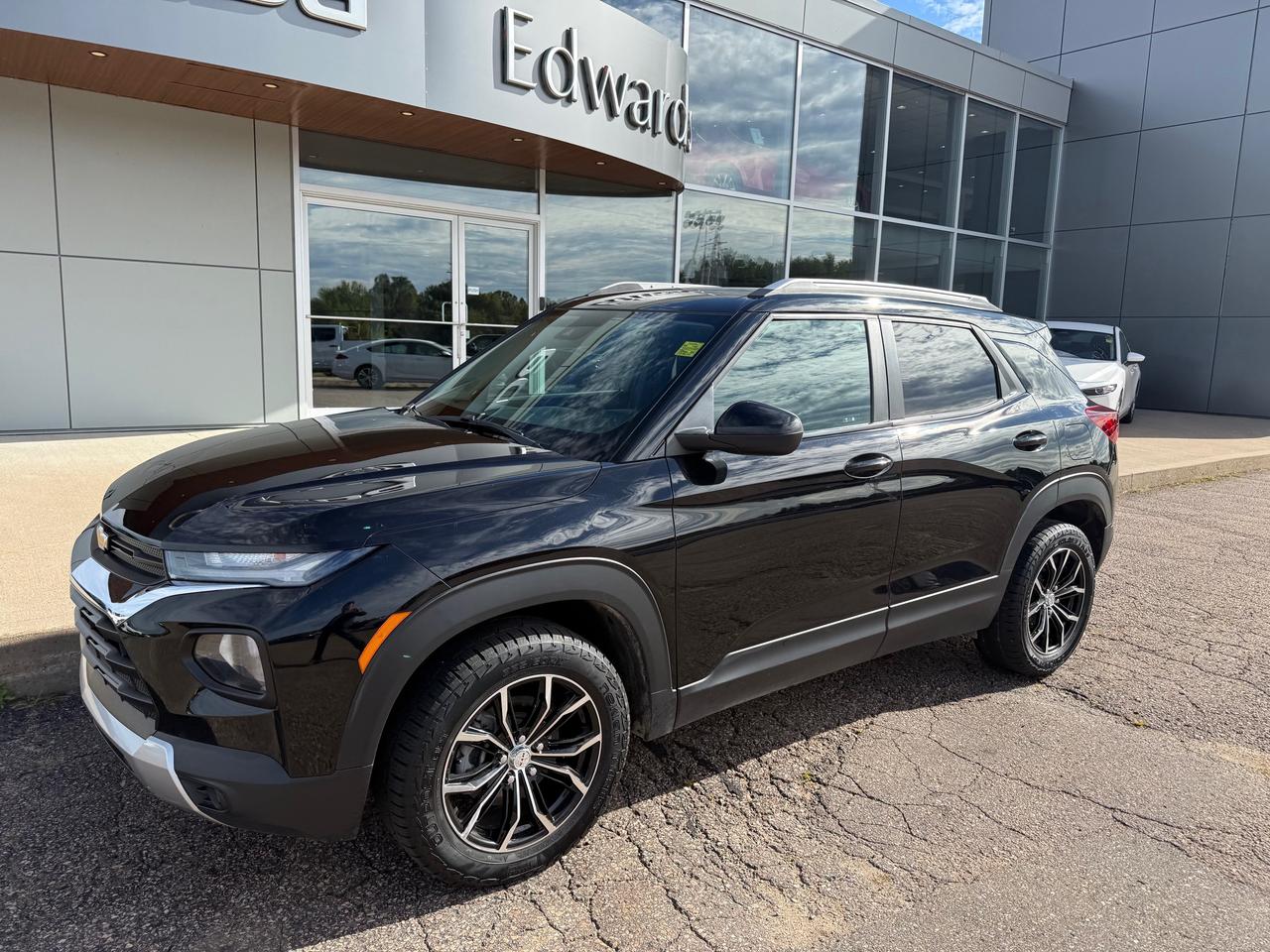 2021 Chevrolet TrailBlazer LT All-Wheel Drive Photo