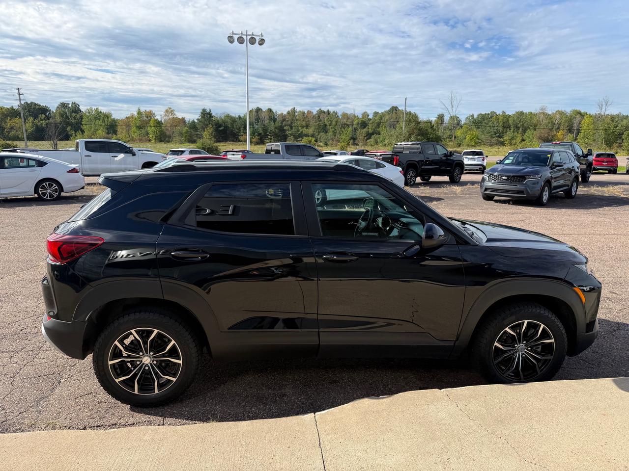 2021 Chevrolet TrailBlazer LT All-Wheel Drive Photo