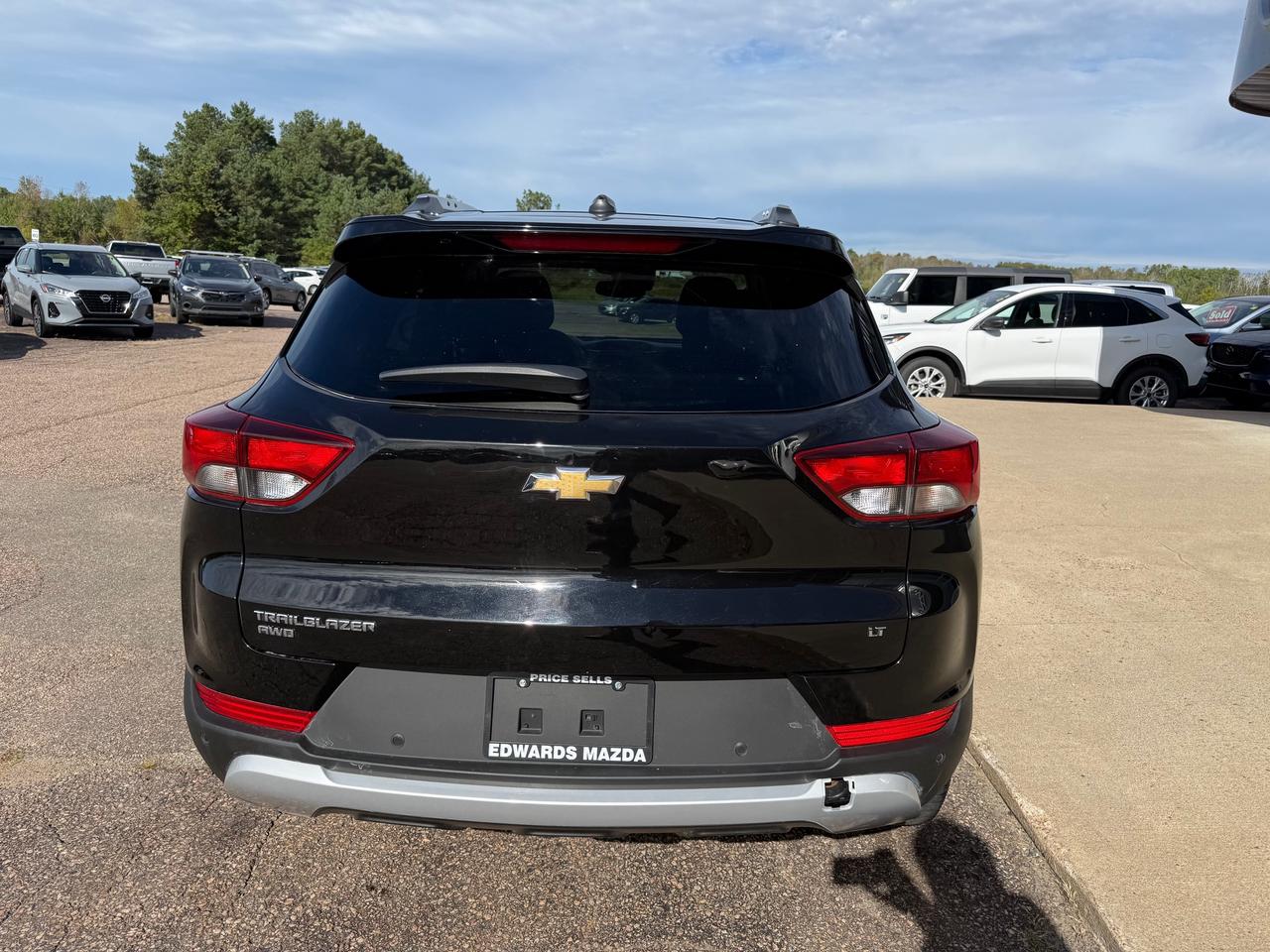 2021 Chevrolet TrailBlazer LT All-Wheel Drive Photo