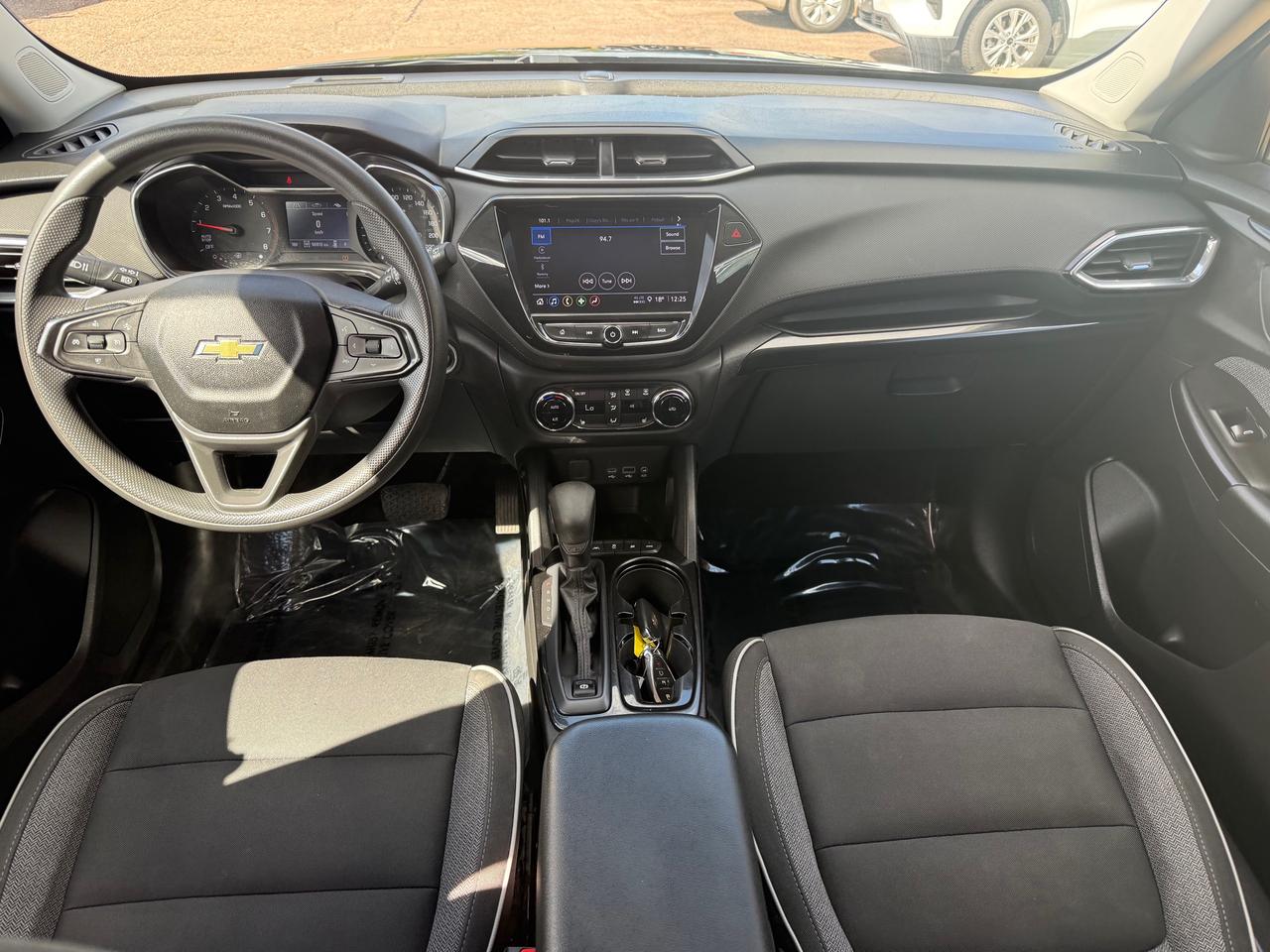 2021 Chevrolet TrailBlazer LT All-Wheel Drive Photo